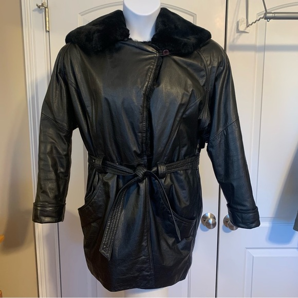 Wilson's Leather Women's Coat, Faux Fur Lining and Hood, Black Size Medium - Picture 1 of 15